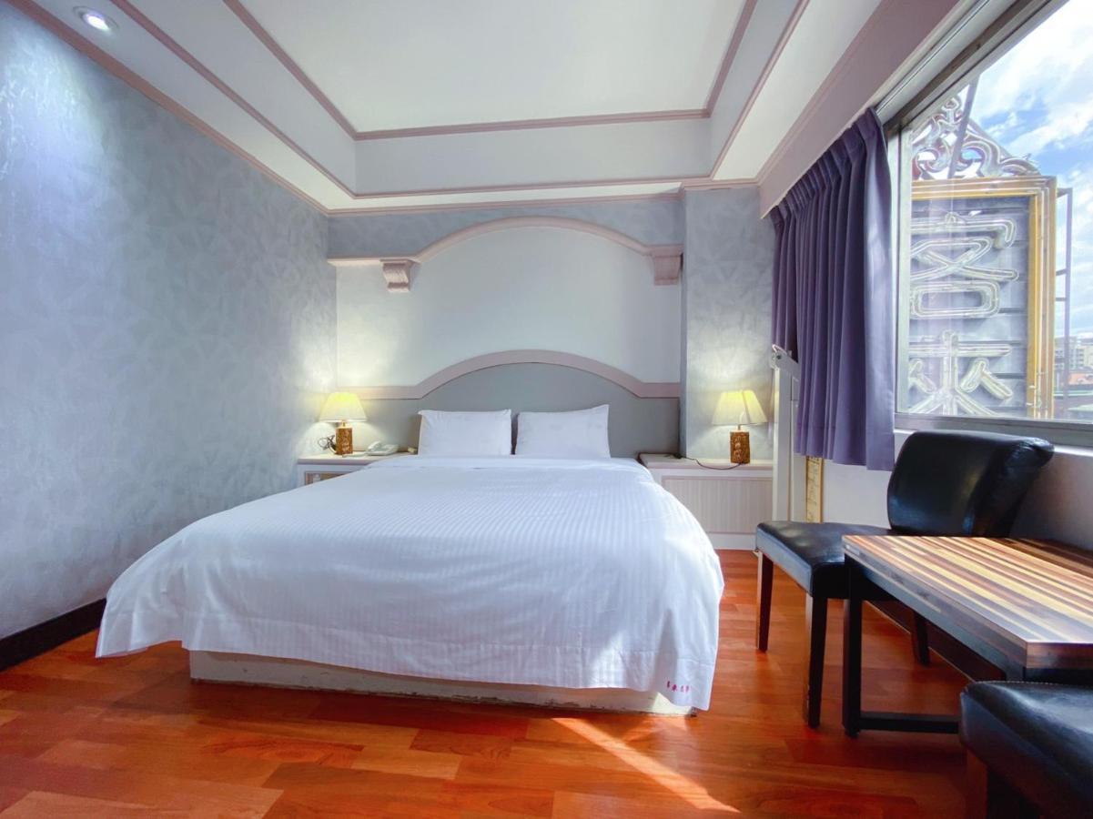 Chrysler Hotel Тайбей Екстер'єр фото